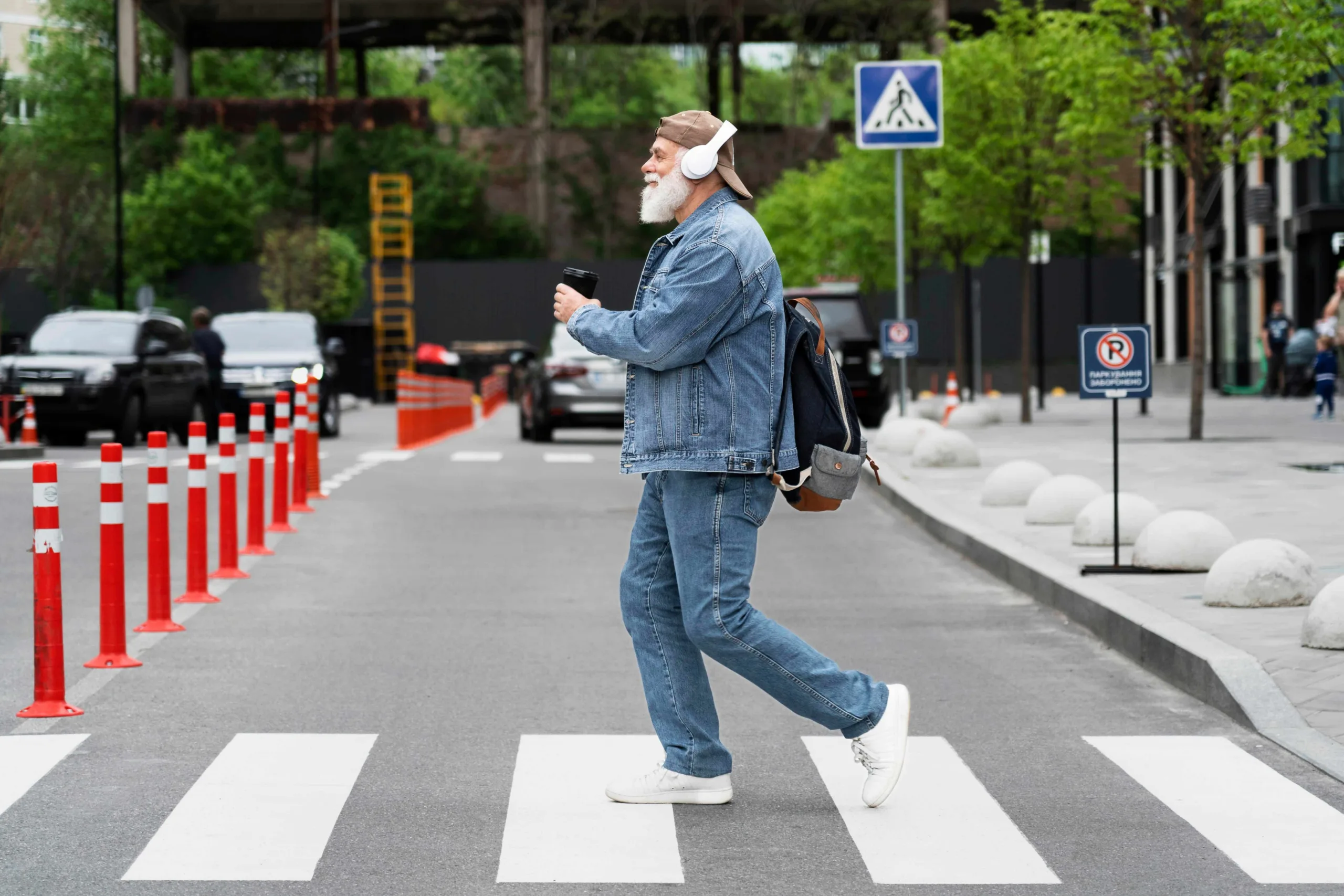 do-pedestrians-have-the-right-of-way-in-florida